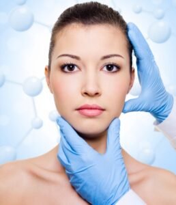 El realce de la armonizacion facial es querer verse bien,elevar nuestra autoestima,feliz,radiante.